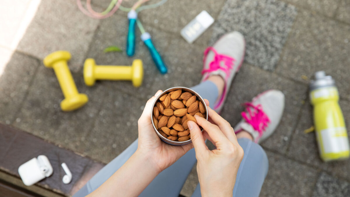 Eating almonds regularly may improve recovery after exercise