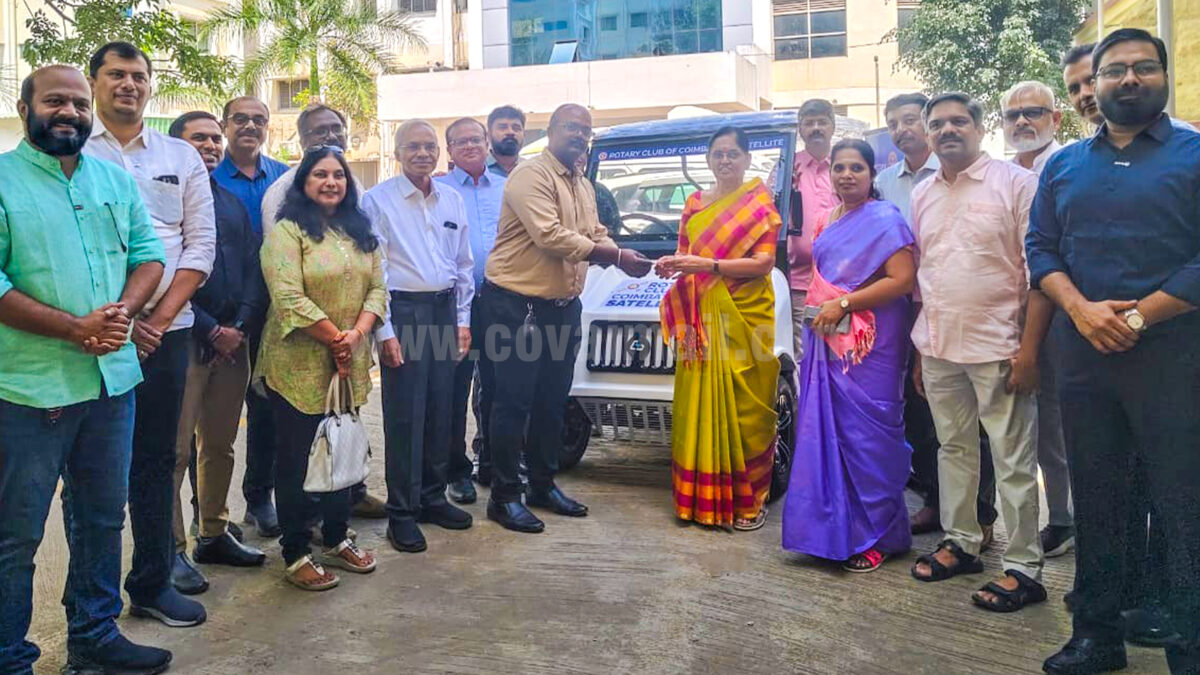 ரோட்டரி சார்பில் அரசு மருத்துவமனைக்கு பேட்டரி கார்