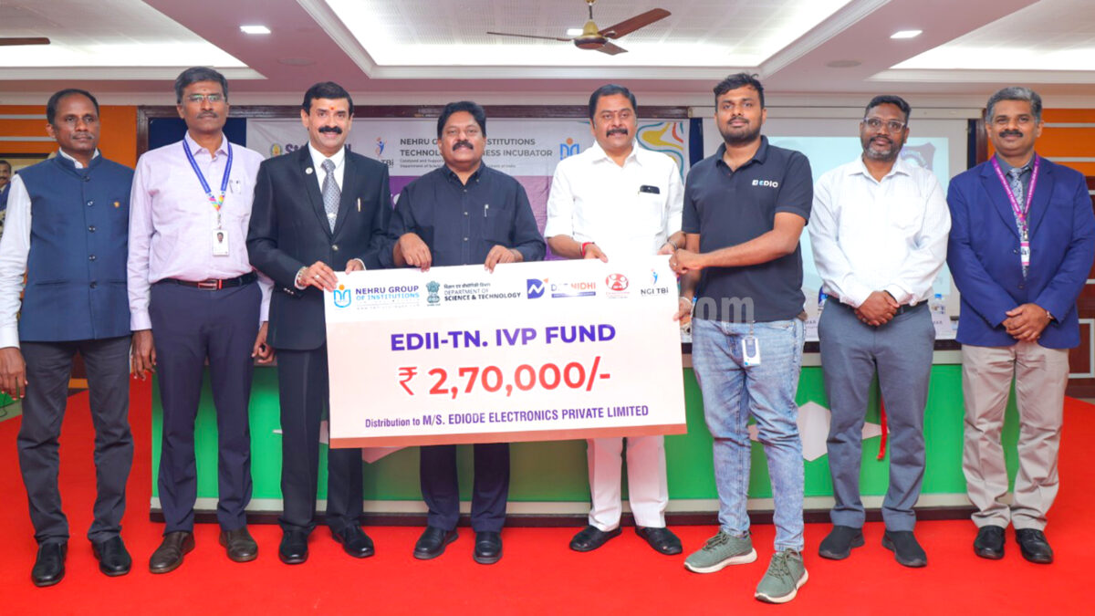 Nehru Group Students receive ₹4,62,000 fund from the TN Govt. for their ideas