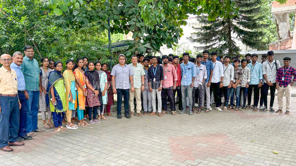 Rotary Central and Rotaract KPR Join Hands to Donate Blood