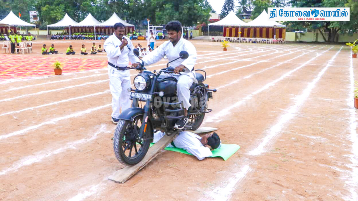 கார்மல் கார்டன் பள்ளியில் விளையாட்டு விழா… கராத்தே திறமையால் கவர்ந்த மாணவர்கள்