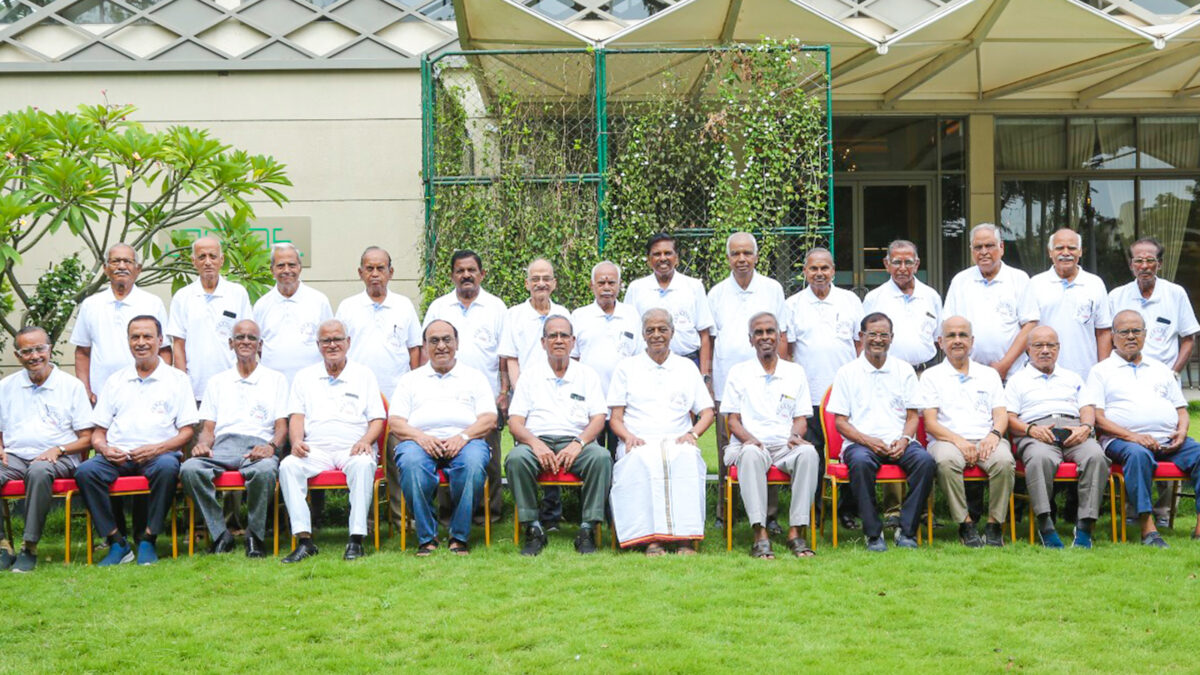 பி.எஸ்.ஜி கல்லூரியில் முன்னாள் மாணவர்கள் சந்திப்பு