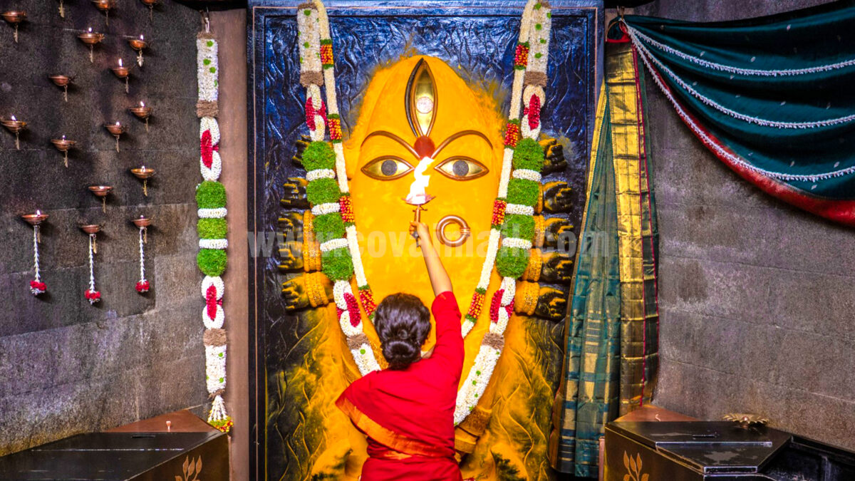 ஈஷாவில் நவராத்திரி கோலாகல கொண்டாட்டம்