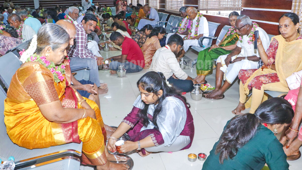 எஸ்.என்.எஸ் கல்லூரியில் நிறுவனர் தினம்