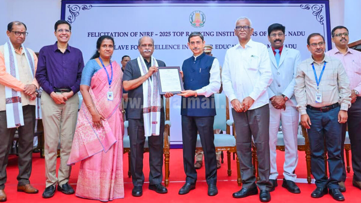 Governor RN Ravi felicitates PSG College