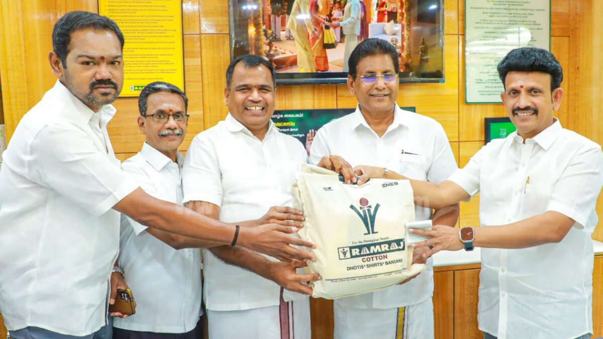 பழனியில் ராம்ராஜ் காட்டன் ஷோரும் திறப்பு