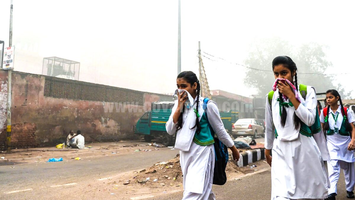 Students asked to wear masks, early morning assemblies cancelled, due to Delhi’s Air Pollution