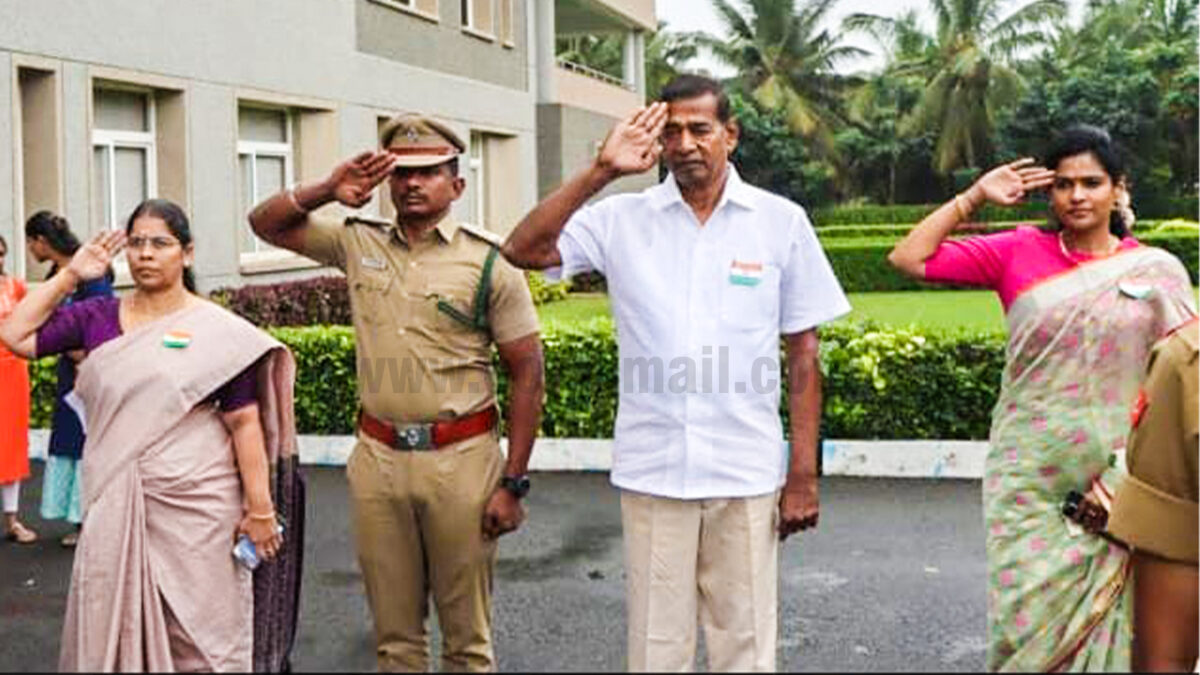 கே.பி.ஆர் கலைக் கல்லூரியில் குடியரசு தின விழா