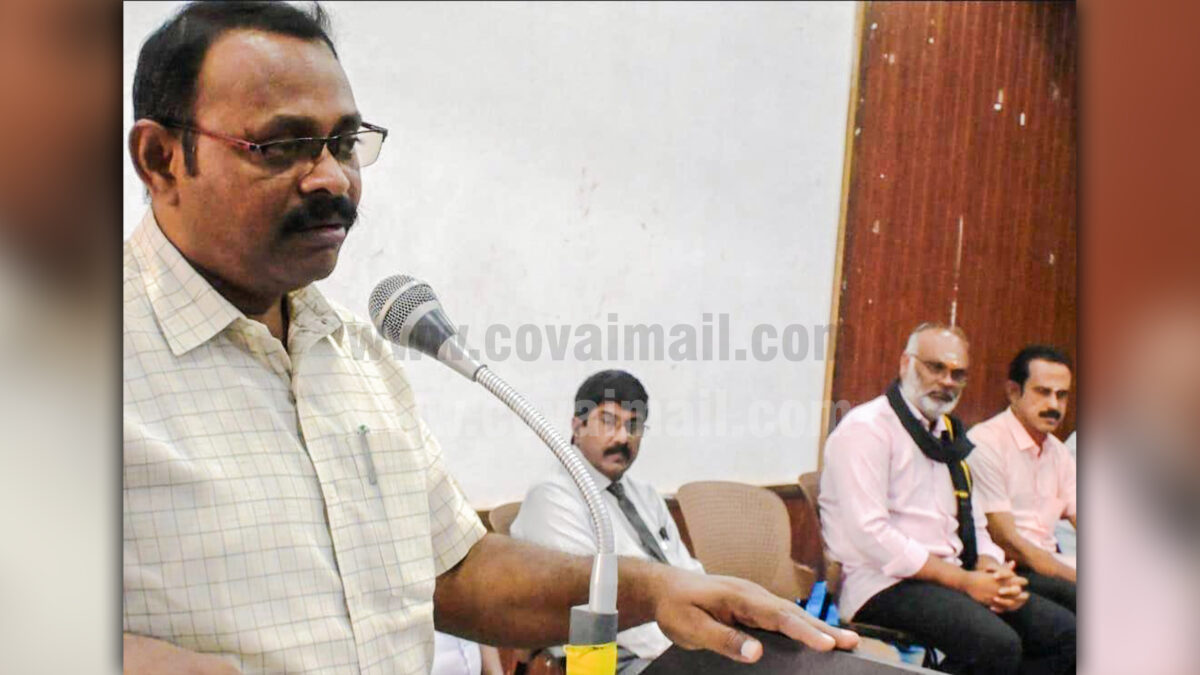 கோவையில் உடற்கல்வி இயக்குனர்கள், ஆசிரியர்களுக்கு பாராட்டு விழா