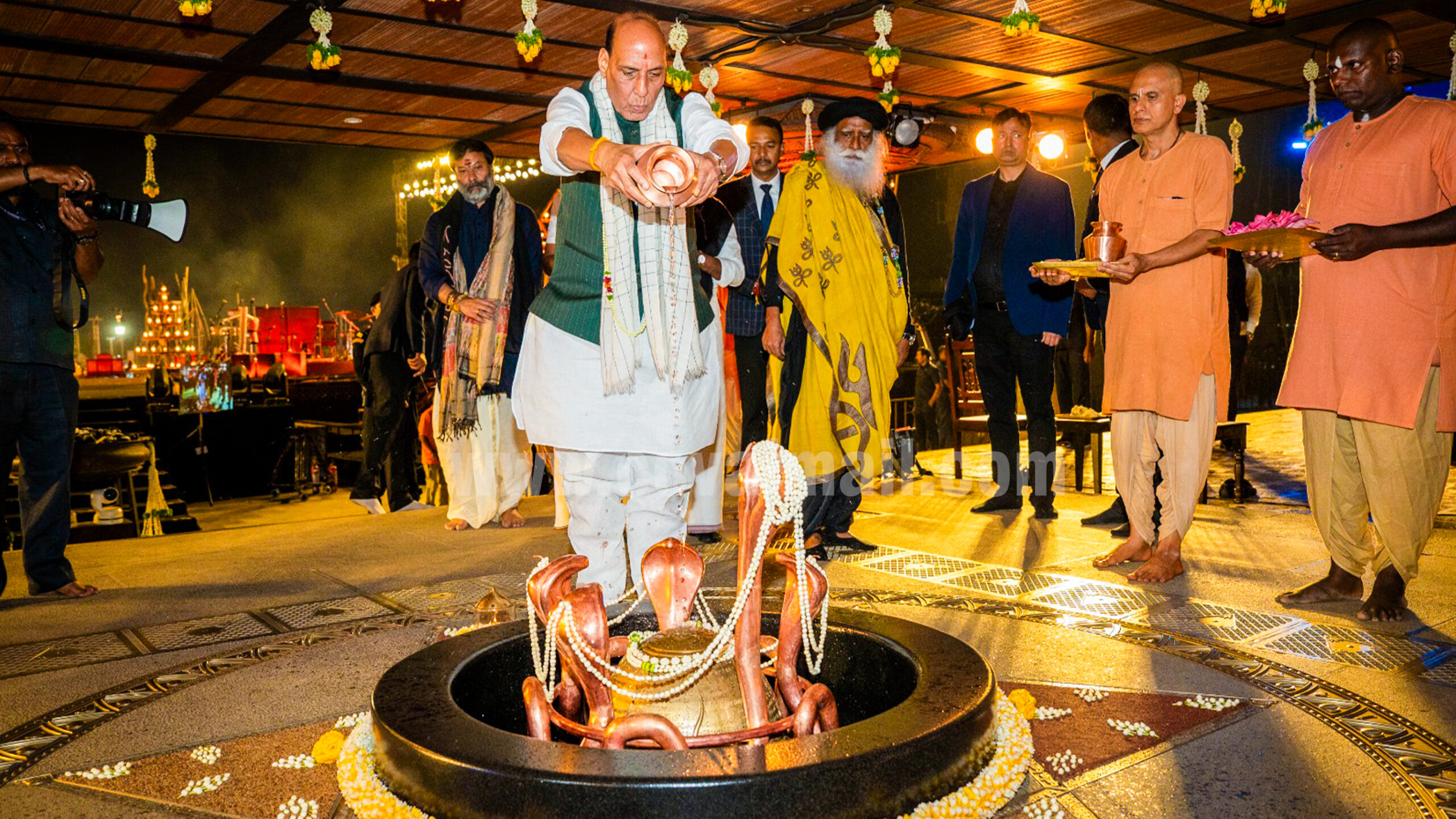 ISHA Mahasivatri 4 scaled