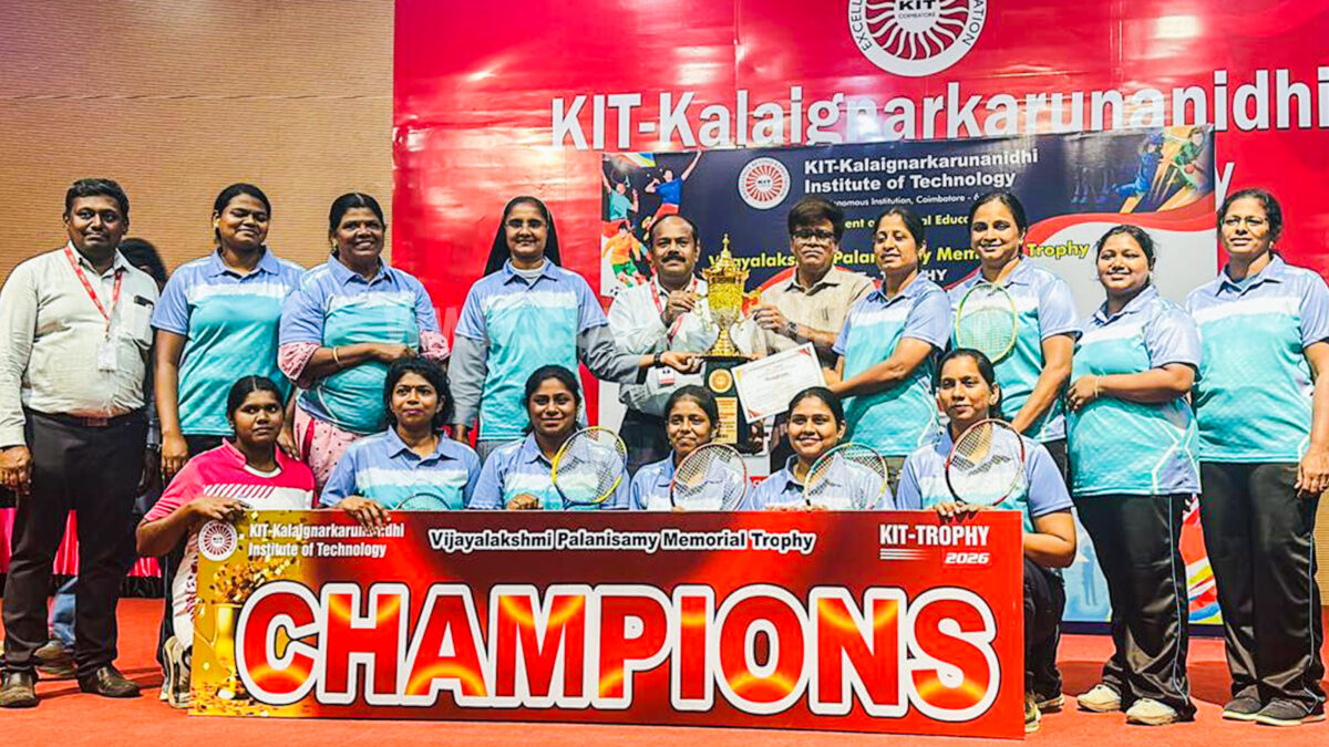 Nirmala College staff wins Vijayalakshmi Palanisamy Memorial Trophy