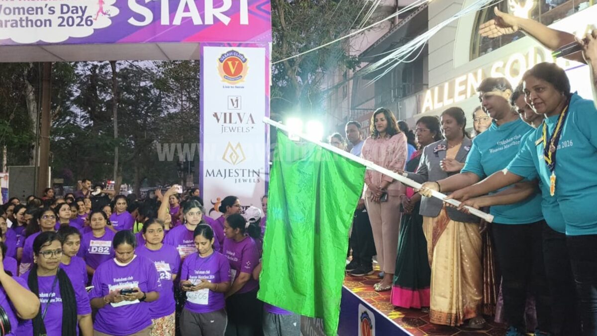 கோவையில் வாசவி விருக்ஷம் க்ளப் சார்பில் மாரத்தான்:  1200க்கும் மேற்பட்ட பெண்கள் பங்கேற்பு