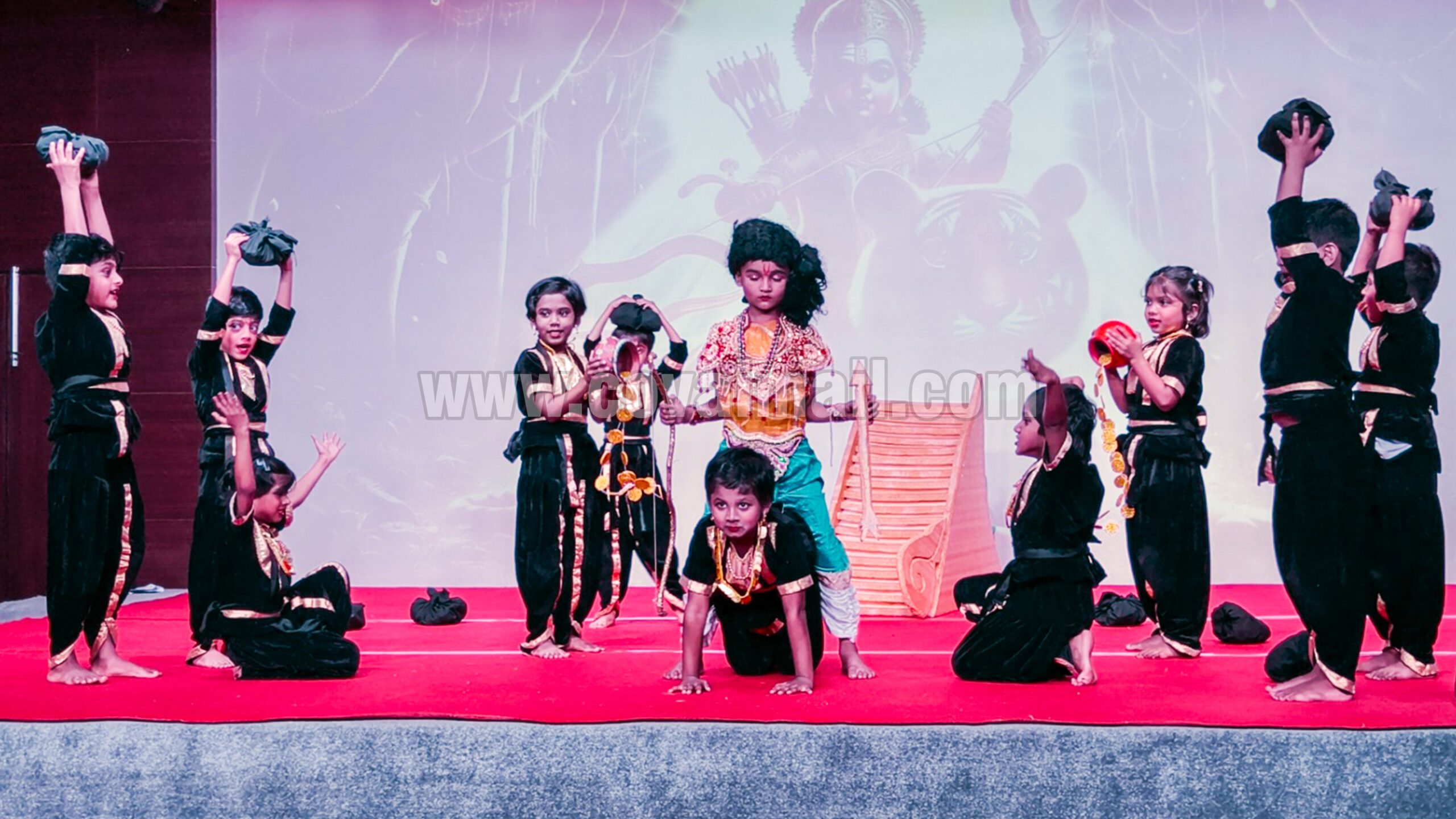 National model scaled