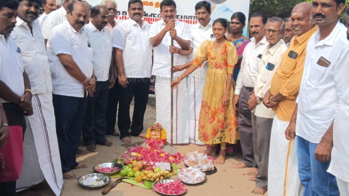 கவுண்டம்பாளையம் தொகுதியில் ரூ.33 லட்சம் மதிப்பிலான பணிகளுக்கு பூமி பூஜை