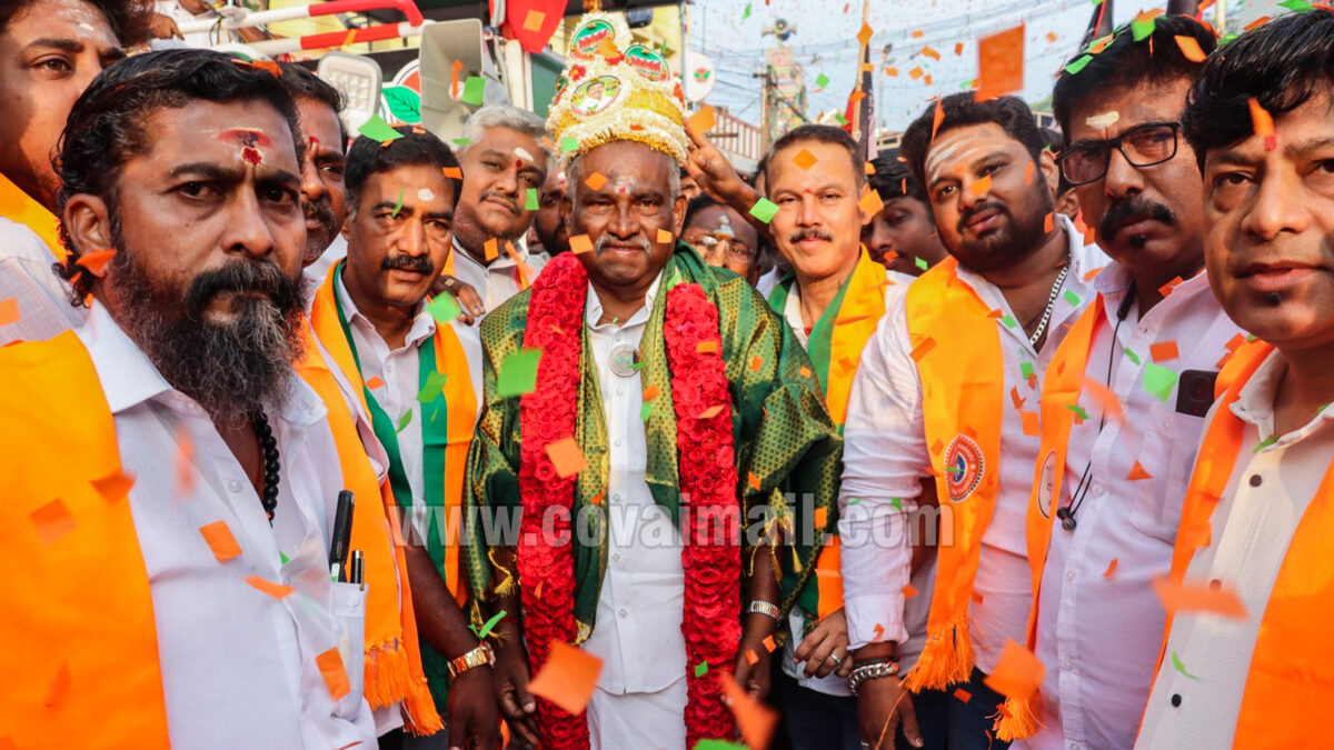 அ.தி.மு.க.வின் சாதனைகளை விளக்கி உக்கடம் பகுதியில் அம்மன் கே.அர்ஜுனன் பிரச்சாரம்!