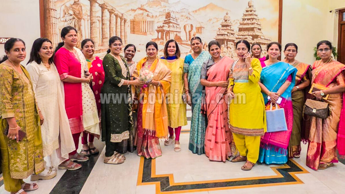 Rotary Aakruthi felicitates Rtn. Leema Rose Martin ahead of election