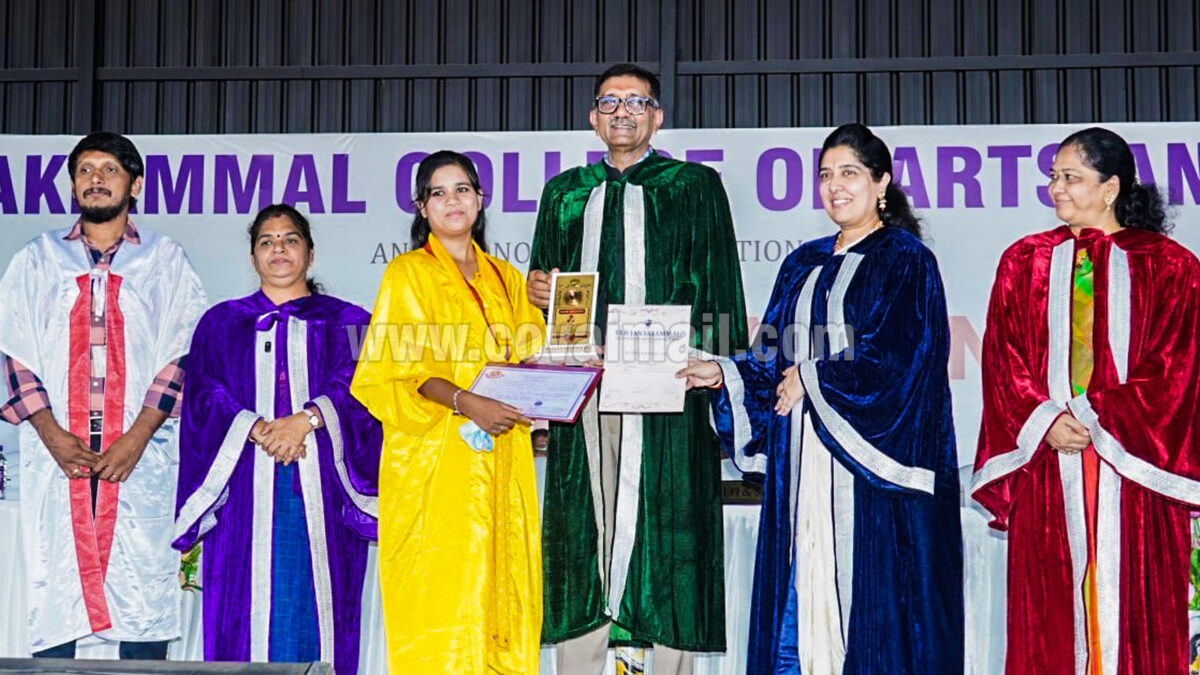 777 students receive degrees at 31st Graduation Ceremony of VLB Arts