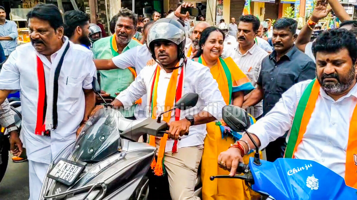 தேர்தல் கணிப்புகள் நமக்கு சாதகமாக உள்ளன –  வானதி சீனிவாசனுக்கு வாக்கு சேகரித்த அண்ணாமலை பேட்டி