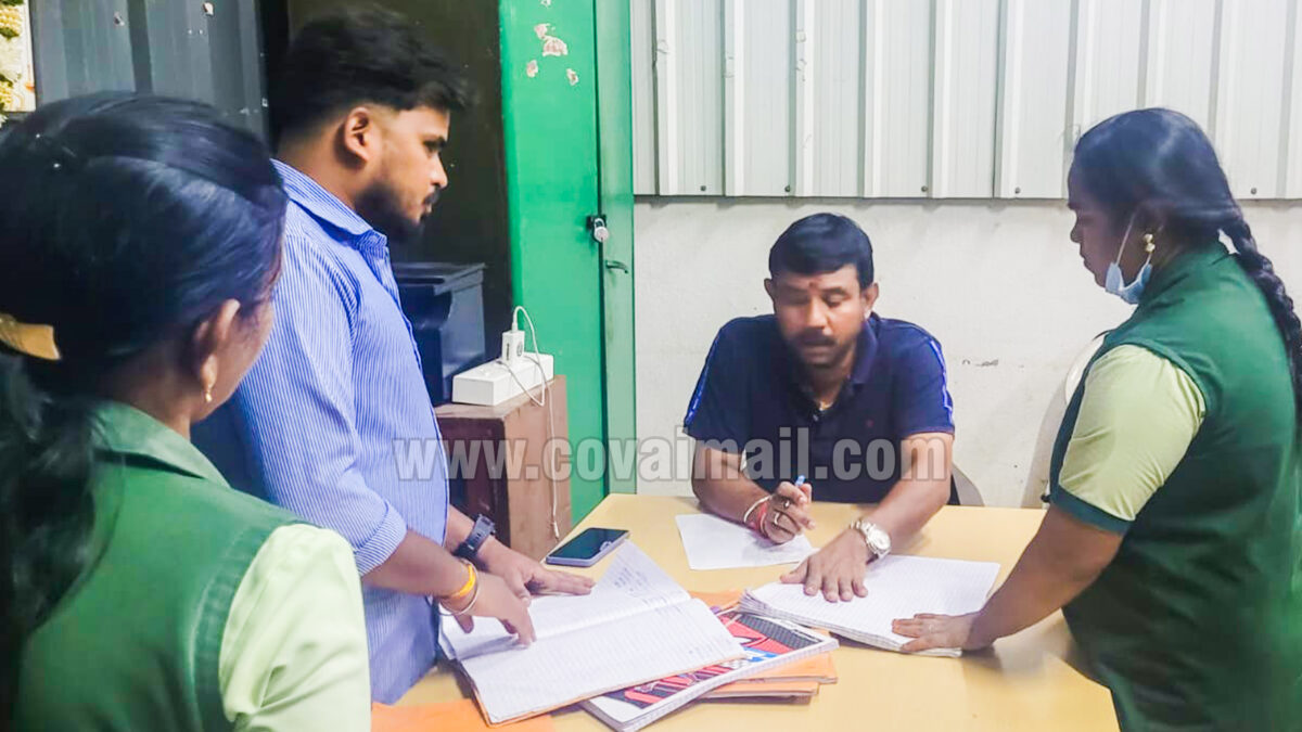 கோவை அரசு மருத்துவமனையில் நள்ளிரவில் அமைச்சர் சம்பத்குமார் திடீர் ரகசிய ஆய்வு