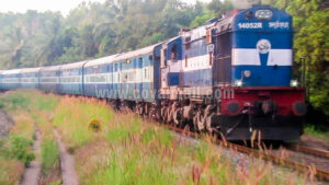 TRAIN 4