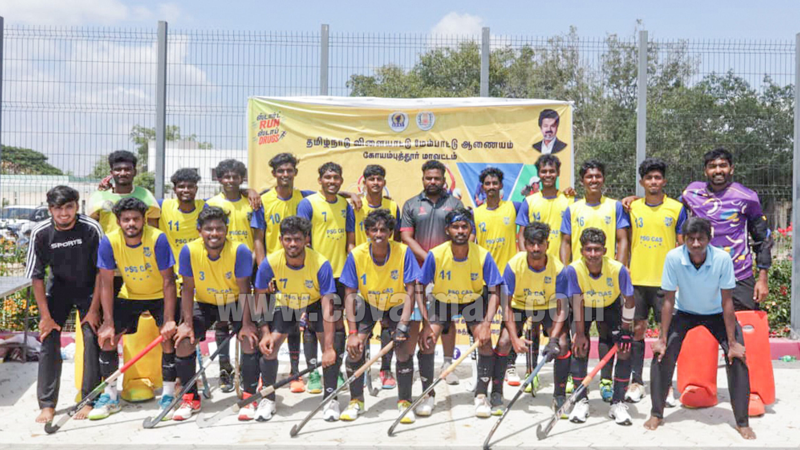 21. mens hockey scaled