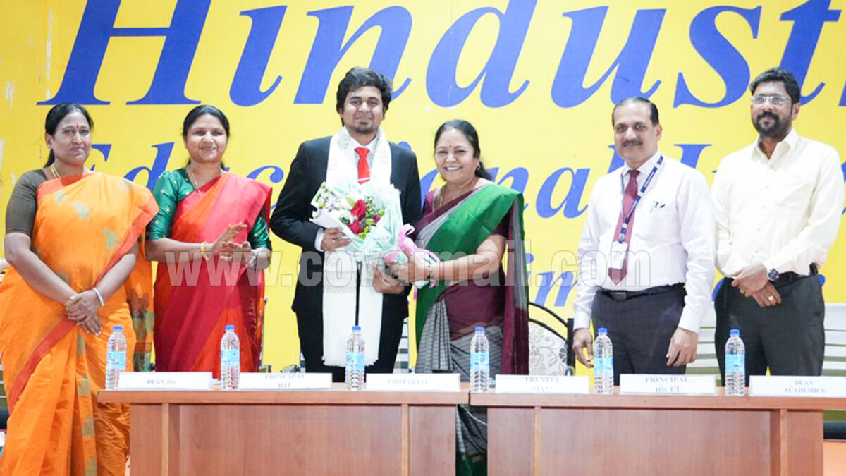 HICET alumnus delivers insightful address