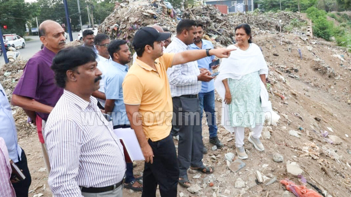 வடகிழக்கு பருவமழை முன்னெச்சரிக்கை:  சங்கனூர் கால்வாயில் மாநகராட்சி ஆணையர் ஆய்வு 